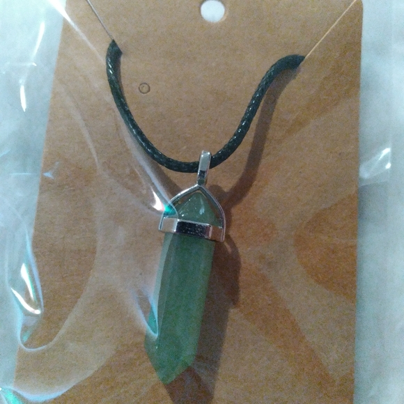 Handmade crystal necklace - Picture 1 of 1